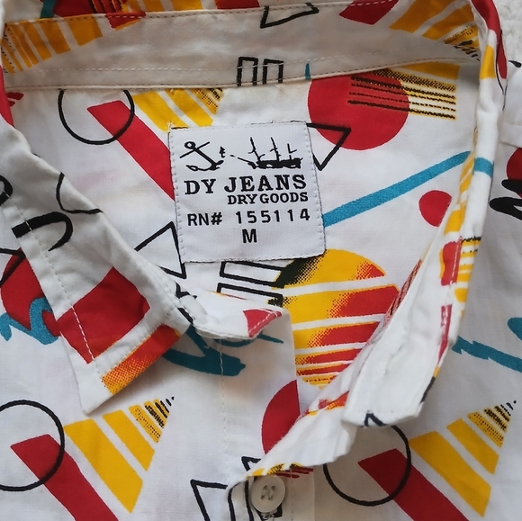 DY JEANS DRYGOODS MENS Medium ABSTRACT SHORT SLEEVE BUTTON UP 100% COTTON - Picture 4 of 8